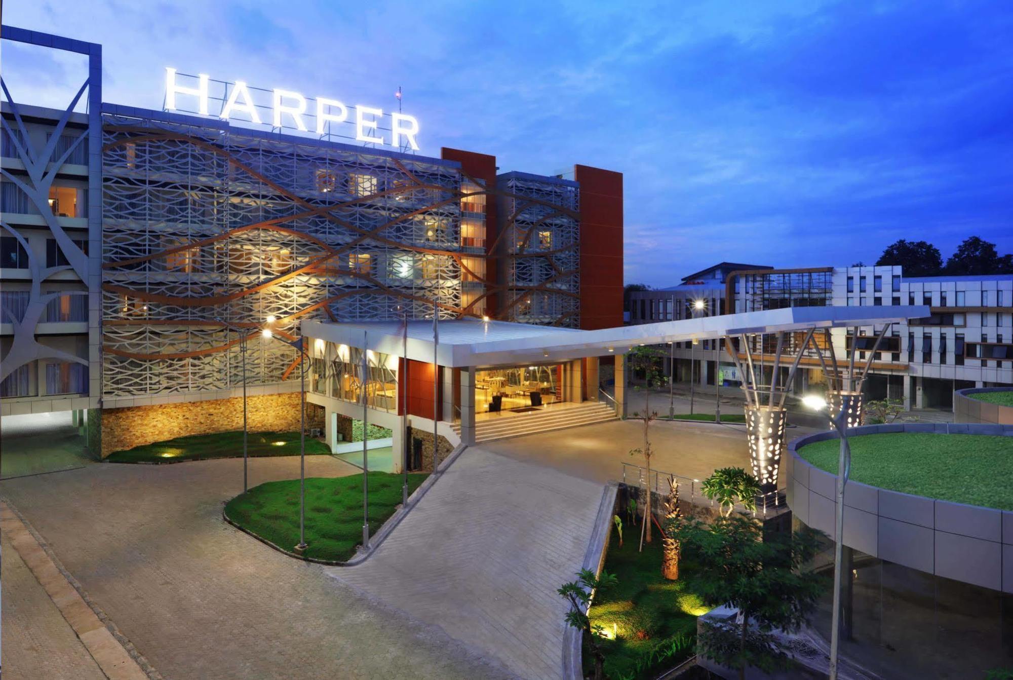 Hotel Harper Perintis By Aston Makassar Exterior foto